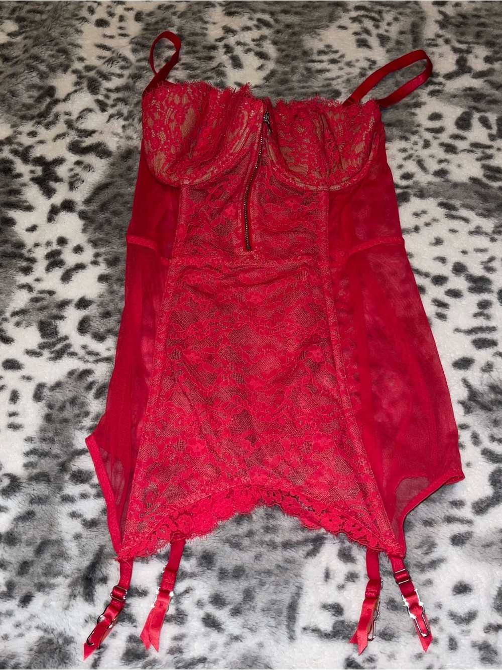 Victoria’s Secret garter bustier corset